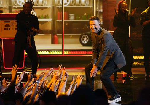 Justin Timberlake is all business at TD Garden - The Boston Globe