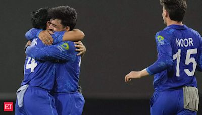 Cheating or injury? Netizens quip Afghanistan's Gulbadin Naib deserves Oscar for his 'acting' during Bangladesh match