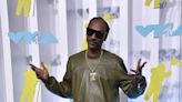 Snoop Dogg acusa al gigante Walmart de sabotear su marca de cereales