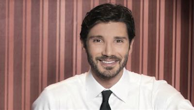 Stefano De Martino su Sanremo 2025: “Sempre a disposizione se la Rai mi chiama ma credo ci voglia un senatore come Carlo Conti”