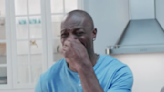 NFL legend Terrell Owens has the perfect trick to take care of Super Bowl food odors