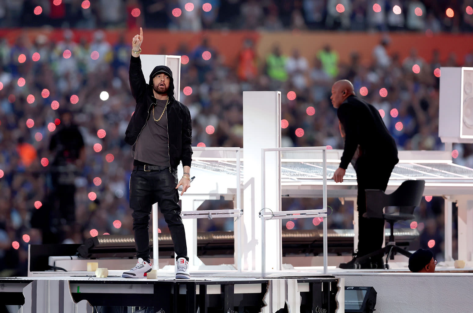 Abracadabra! Eminem Makes Surprise Appearance Alongside Dr. Dre in London For ‘Houdini’ Performance