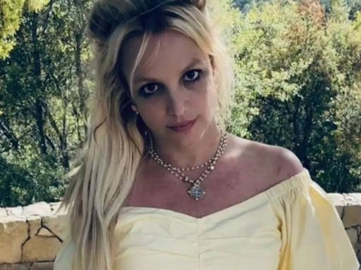 Britney Spears shares update fans on injured foot after hotel incident: ‘I might have to get surgery … fingers crossed’ - Times of India