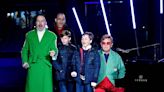 Los hijos de Elton John, que ya apuntan maneras de artista, saltan al escenario en su último show