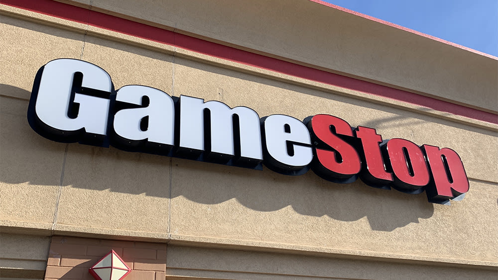 Stocks Close Mixed As Dow Breaks Winning Streak; Meme Stock GameStop Reminiscent of 2021