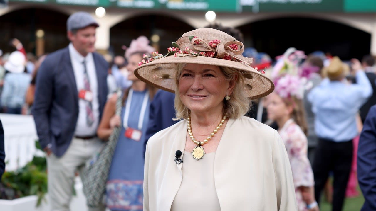 Travis Kelce, Martha Stewart, Tina Knowles, and Other Celebs Line up at the Kentucky Derby