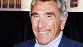 E. Duke Vincent Dies: Emmy-Winning Producer Of ‘Melrose Place,’ ‘Charmed’ & Former Blue Angel Navy Pilot Was 91