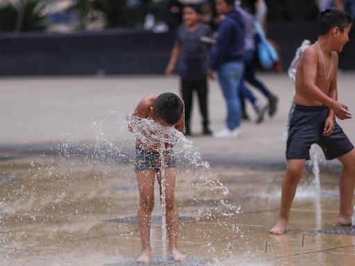 La ola de calor trae 45 grados en casi la mitad de los estados mexicanos pero habrá lluvia
