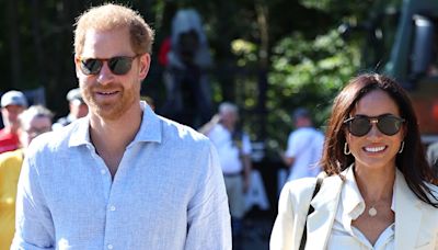 Prince Harry reunites with Meghan Markle as they land in Nigeria