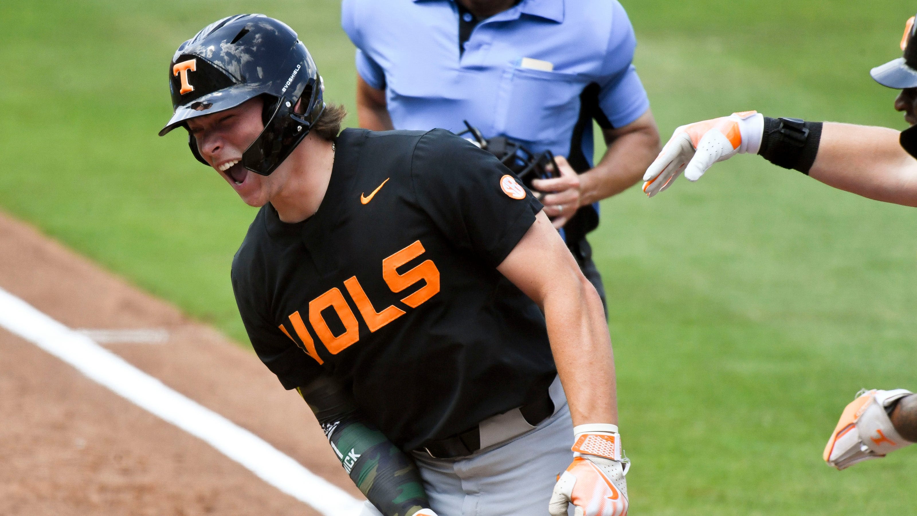 Tennessee baseball wins SEC Tournament title vs. LSU, makes No. 1 seed case