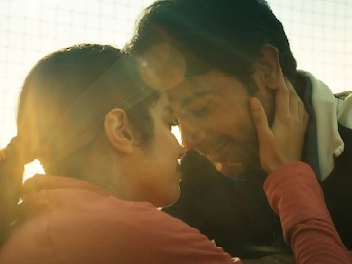 Janhvi Kapoor On Shooting Kissing Scene With RajKummar Rao: 'We Were Dying Inside, Had Bad Tummies'