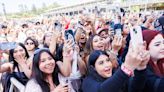‘We feel identified’: Thousands flock to Napa for La Onda’s Latin music showcase