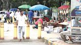 Mysore Palace, its unabated menace of footpath vendors - Star of Mysore