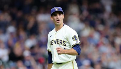 Brewers 11, Cardinals 2: A memorable debut for Robert Gasser and a blowout win for Milwaukee