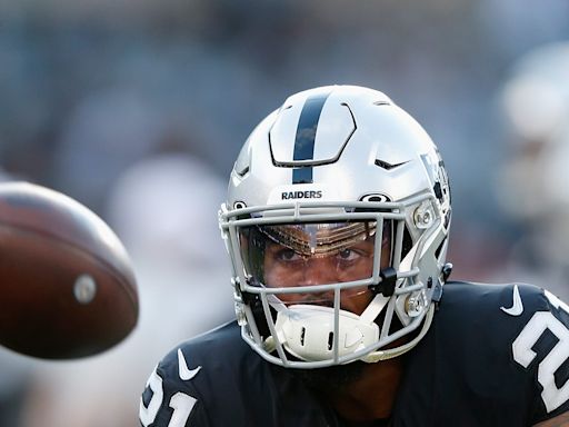 Cowboys Sign Ex-Raiders $10 Million 1st Round Pick After 4-Year Layoff