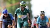 Biniam Girmay lands hat-trick as crash derails Primoz Roglic podium hopes on Stage 12 at Tour de France - Eurosport