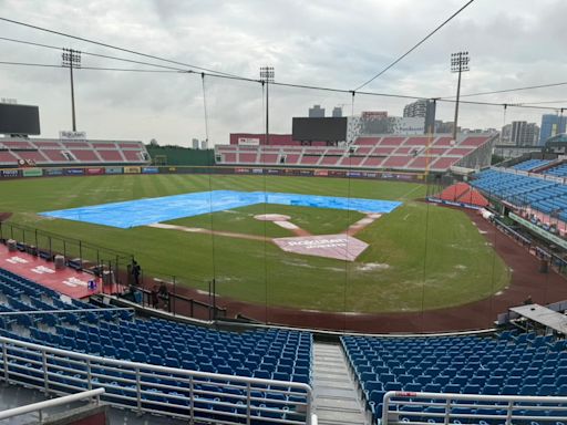 樂天桃猿回桃園球場比賽 首戰因雨延賽 (圖)