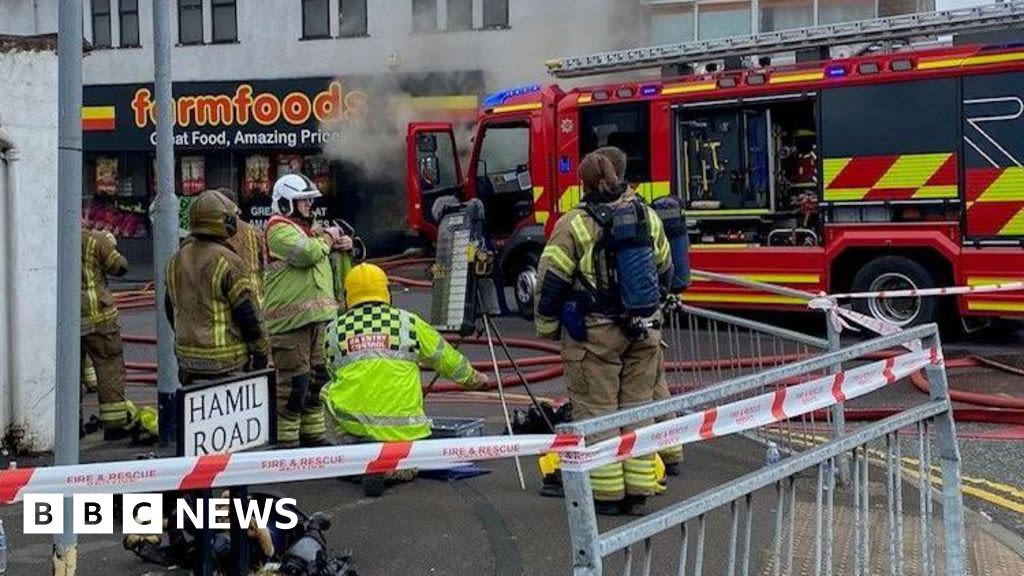 Man pleads guilty to starting Burslem Farmfoods shop fire