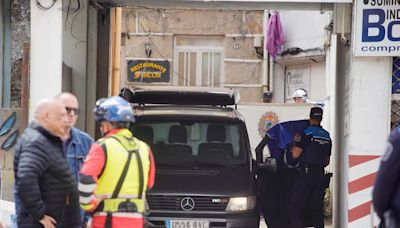 Fallece un bombero en Vigo tras caerle una pared encima
