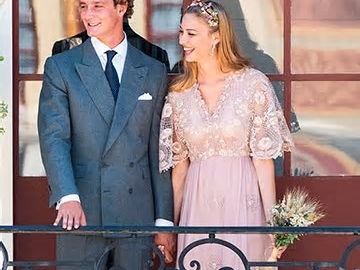 De Beatrice Borromeo a Sarah Jessica Parker: diez 'royals' y actrices que no se casaron de blanco