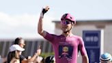 Jonathan Milan sprints to his 3rd stage win in the Giro d'Italia