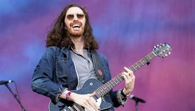 Hozier thrilled to follow in Sinéad O'Connor's footsteps with US number 1