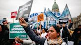 "¿Qué más esperan que hagamos?": los maestros argentinos viven su tercera huelga en 2024