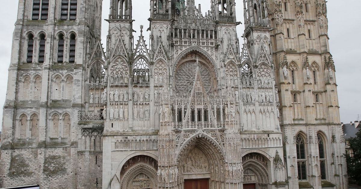 Fire breaks out in the spire of the medieval cathedral in the French city of Rouen