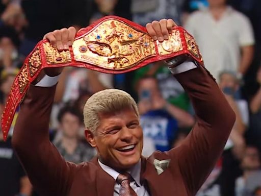 Cody Rhodes Pays Tribute to Dusty Rhodes in Madison Square Garden After WWE SmackDown: Watch