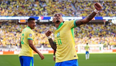 Brasil solo cumple y avanza a cuartos de la Copa América; Colombia sigue invicta