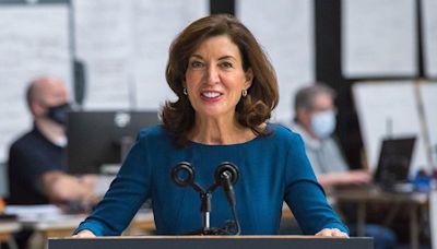 NY Gov. Hochul's job approval ratings hit historic low: Poll