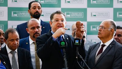 Metade das assembleias legislativas do País tem frentes parlamentares antiaborto