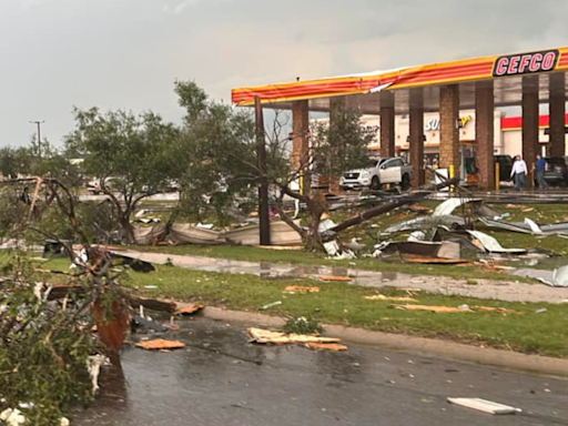 Texas town declares emergency after tornado flips cars, shreds roofs in Temple