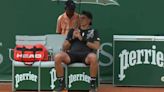 El gesto de Federico Coria con un ball boy en medio de una interrupción de su partido en Roland Garros por lluvia