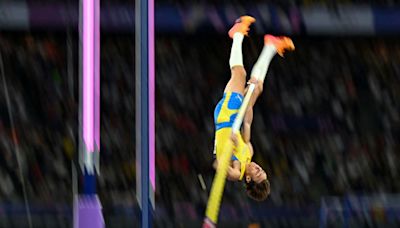 Why This Pole Vaulter Is Even Bigger Than the One With the Bulge