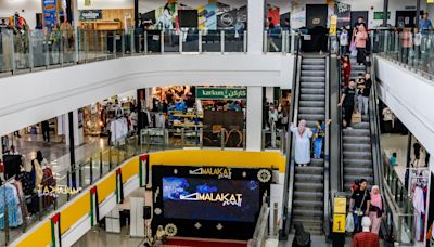 ‘First-timer and busybody’ visitors hunt for bargains as Muslim-friendly Malakat Mall offers up to 70pc discounts in fire sale before going under