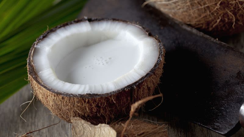 Coconut cream vs coconut milk: What’s the difference? | CNN