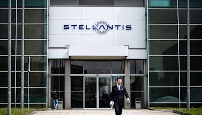 Stellantis to offer broad buyouts to U.S. salaried workers, warns of possible layoffs