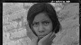 Latinos en Estados Unidos, retratados por grandes fotógrafos del siglo XX, en una videoinstalación
