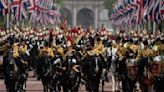 König Charles nimmt an Geburtstagsparade teil