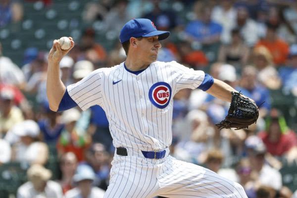 Kyle Hendricks strikes out season-high 8 as Cubs edge Giants