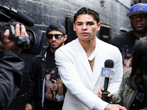 Ryan Garcia Fires Shots at Michael Jordan in Latest Rant, Claims NBA Legend Did Nothing to Help Others: ‘Don’t Give...