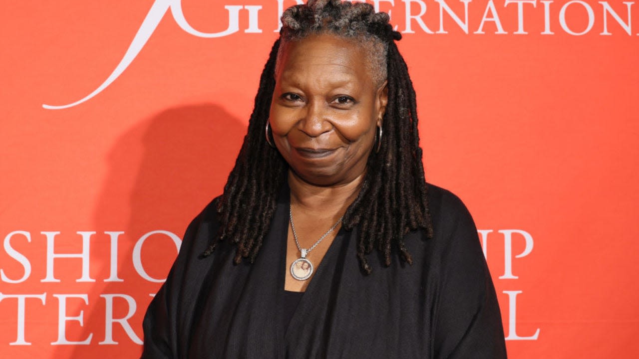 Whoopi Goldberg Says She Offered Pope Francis a 'Sister Act 3' Cameo