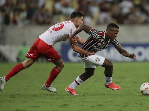 Fluminense vence al Cerro y garantiza su clasificación como primero del Grupo A