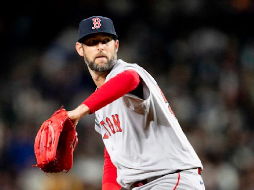 Boston Red Sox put pitcher Chris Martin on injured list with anxiety