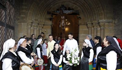 La lluvia obliga a suspender las procesiones en Cenero y Jove