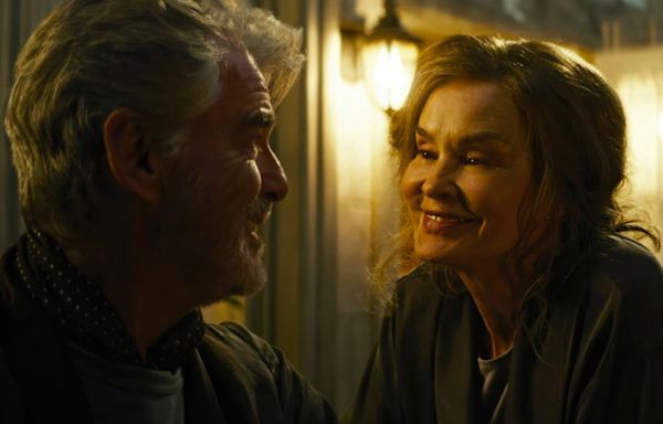 ‘The Great Lillian Hall’ Review: Jessica Lange Is Grand as a Legendary Stage Actress Confronting Dementia