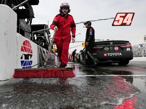 NASCAR masters the art of racing after the rain on wet-weather tires at New Hampshire