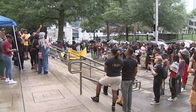 Rallies held at Atlanta City Hall and around the country after death of Sonya Massey