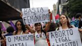Brasil teve 1 registro de mulher estuprada a cada 6 minutos em 2023